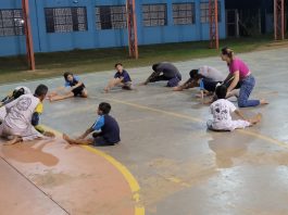 Carpinteiro transforma paixão em projeto voluntário