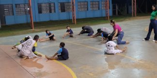 Carpinteiro transforma paixão em projeto voluntário