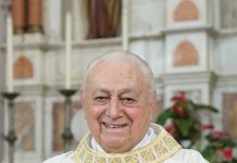 Monsenhor Denizar relembra vida dedicada à fé
